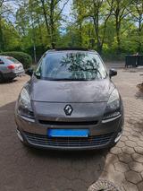 Renault Grand Scenic Panorama Klima TCe 130 Bose E... - gebrauchte Renault Grand Scenic aus dem Jahr 2011