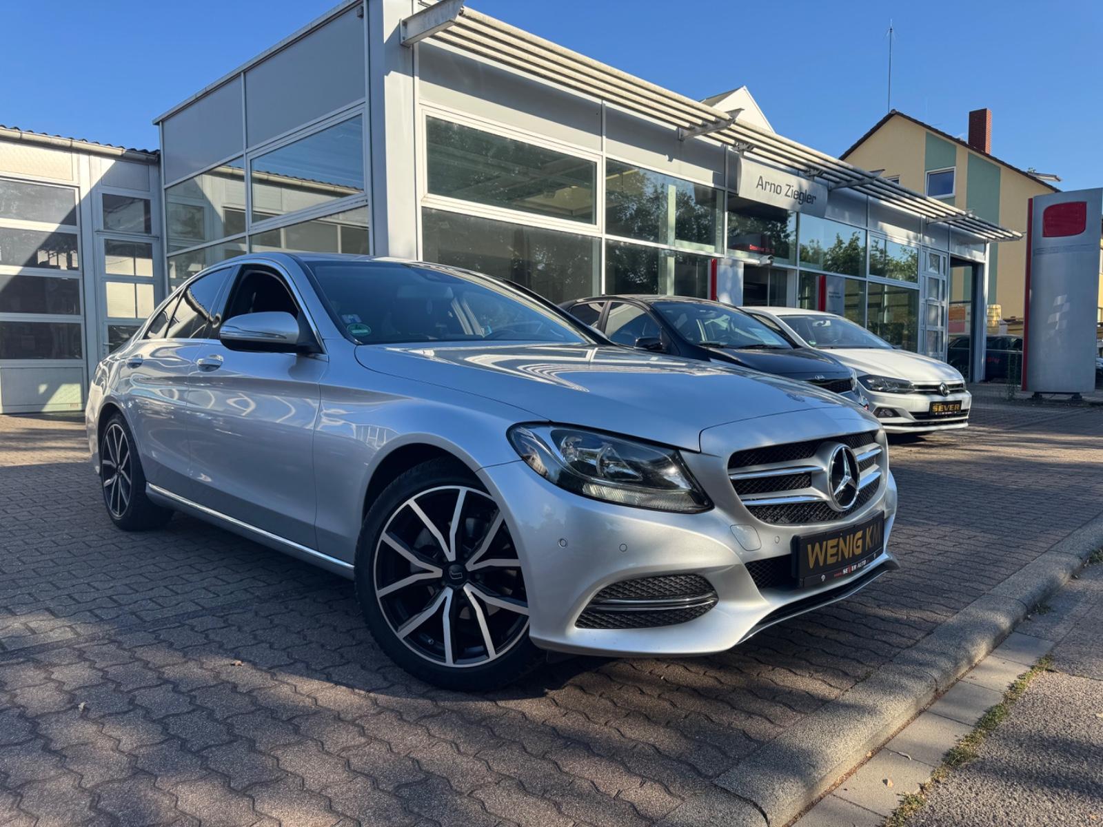 Mercedes-Benz C 180 Lim. *Scheckheftgepf.bei MB/ AHK /2xPDC*