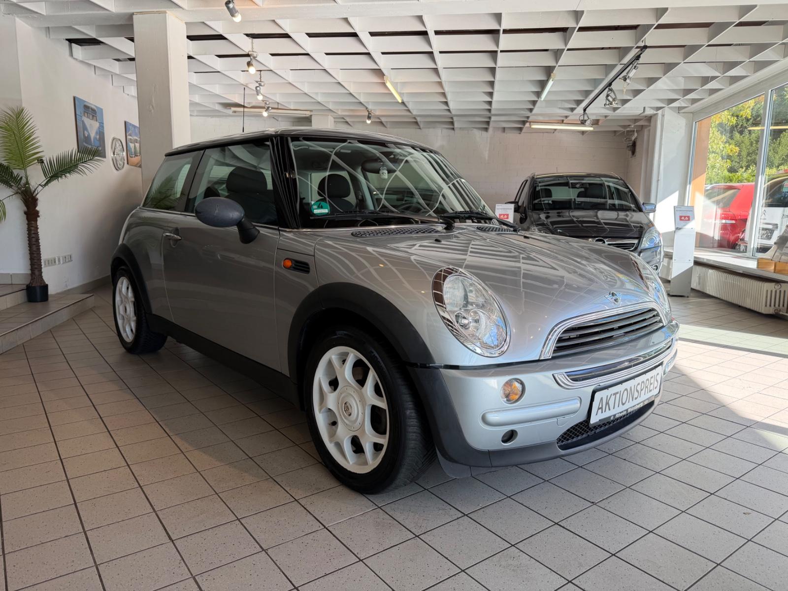 MINI ONE * Hu juli28+Klima+Servo+Wenig km*