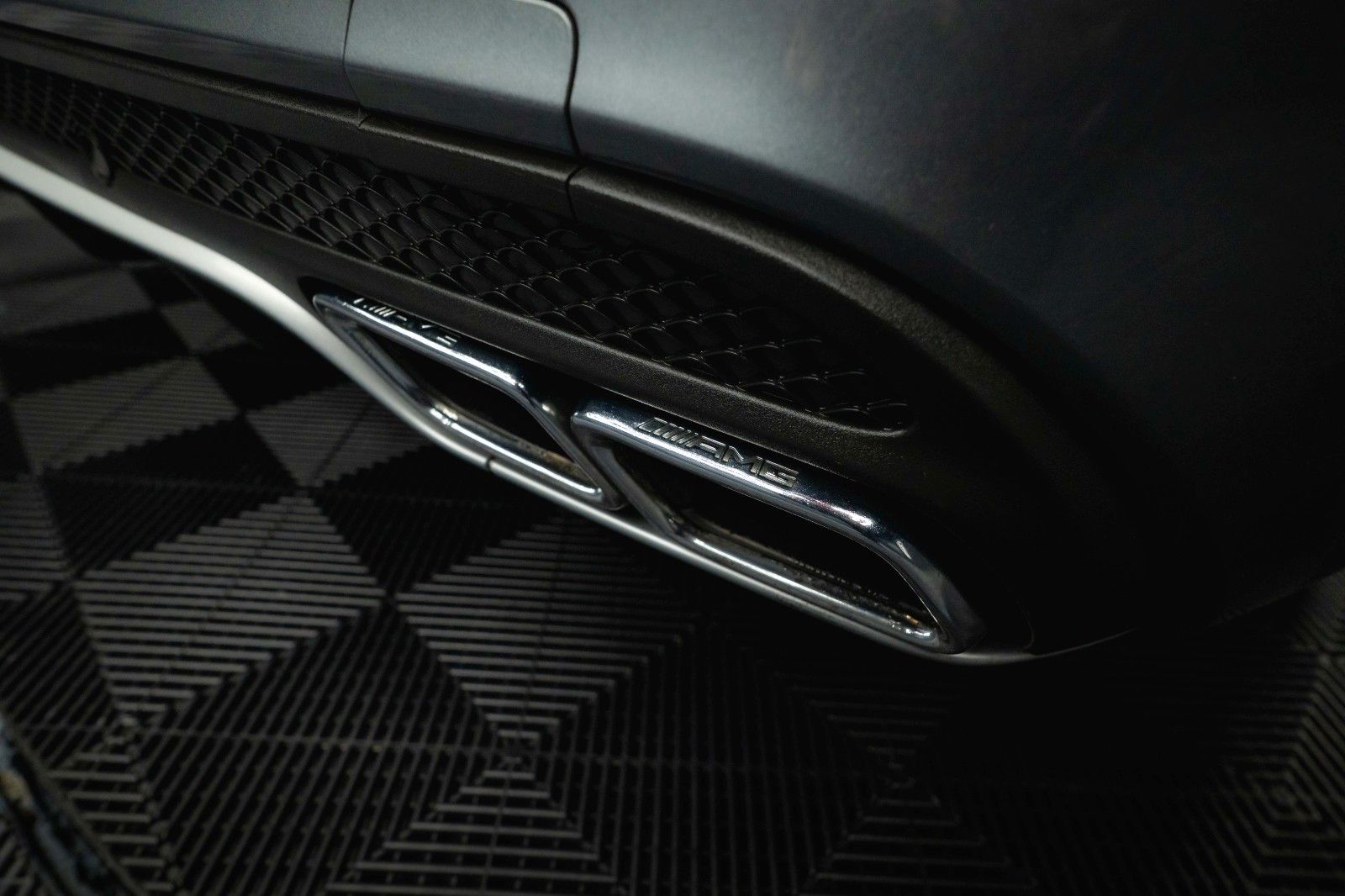 Fahrzeugabbildung Mercedes-Benz C 63 S T AMG Performance Carbon *LED*ACC*Kamera*