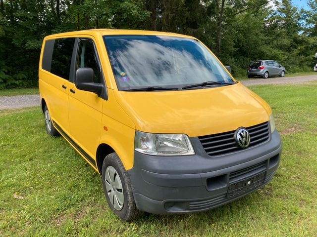 Volkswagen VW T5 Transporter Camper Van