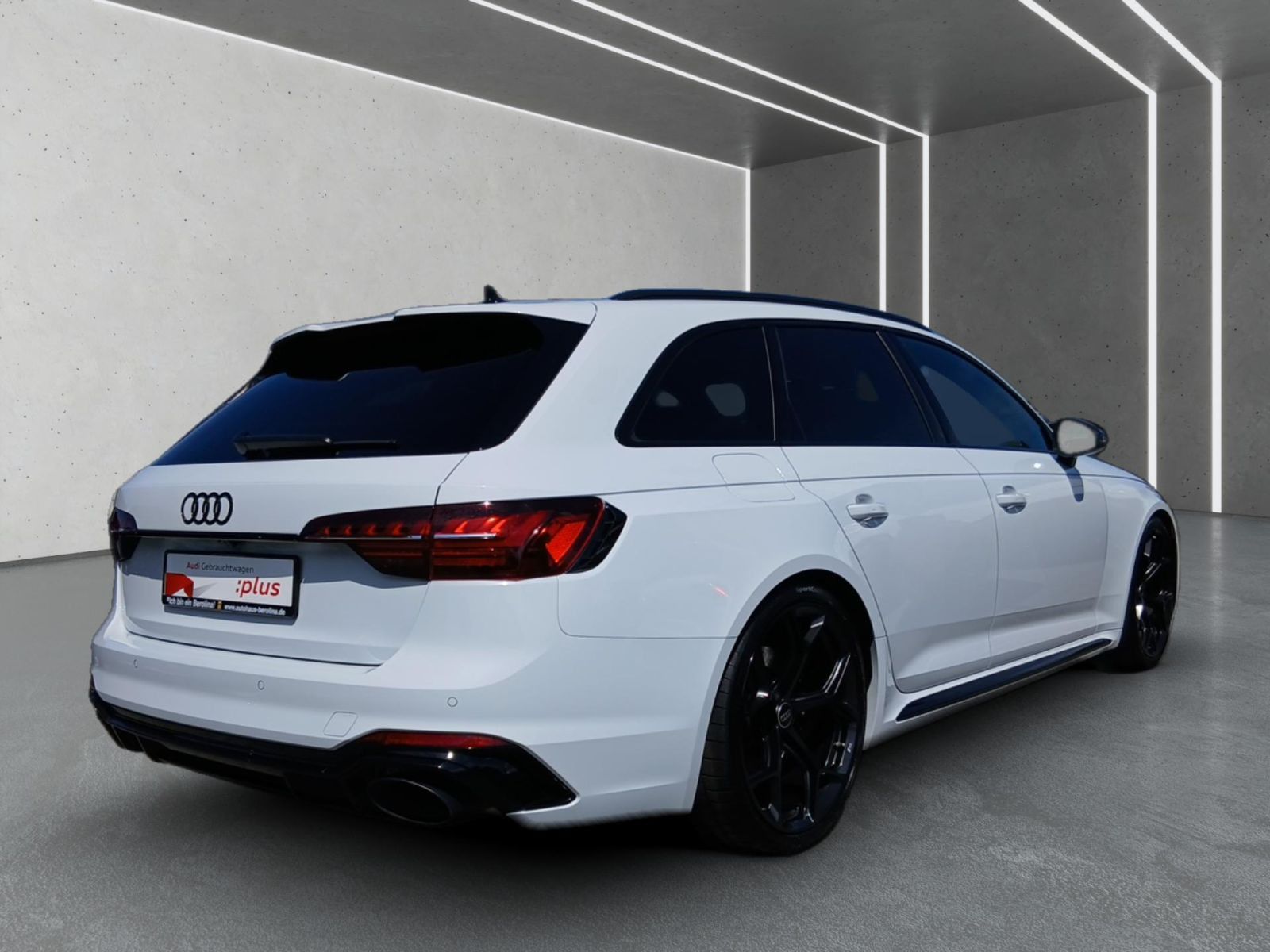 Audi RS4 Avant *MATRIX*competition+*RS-AGA+*R-CAM* foto 3