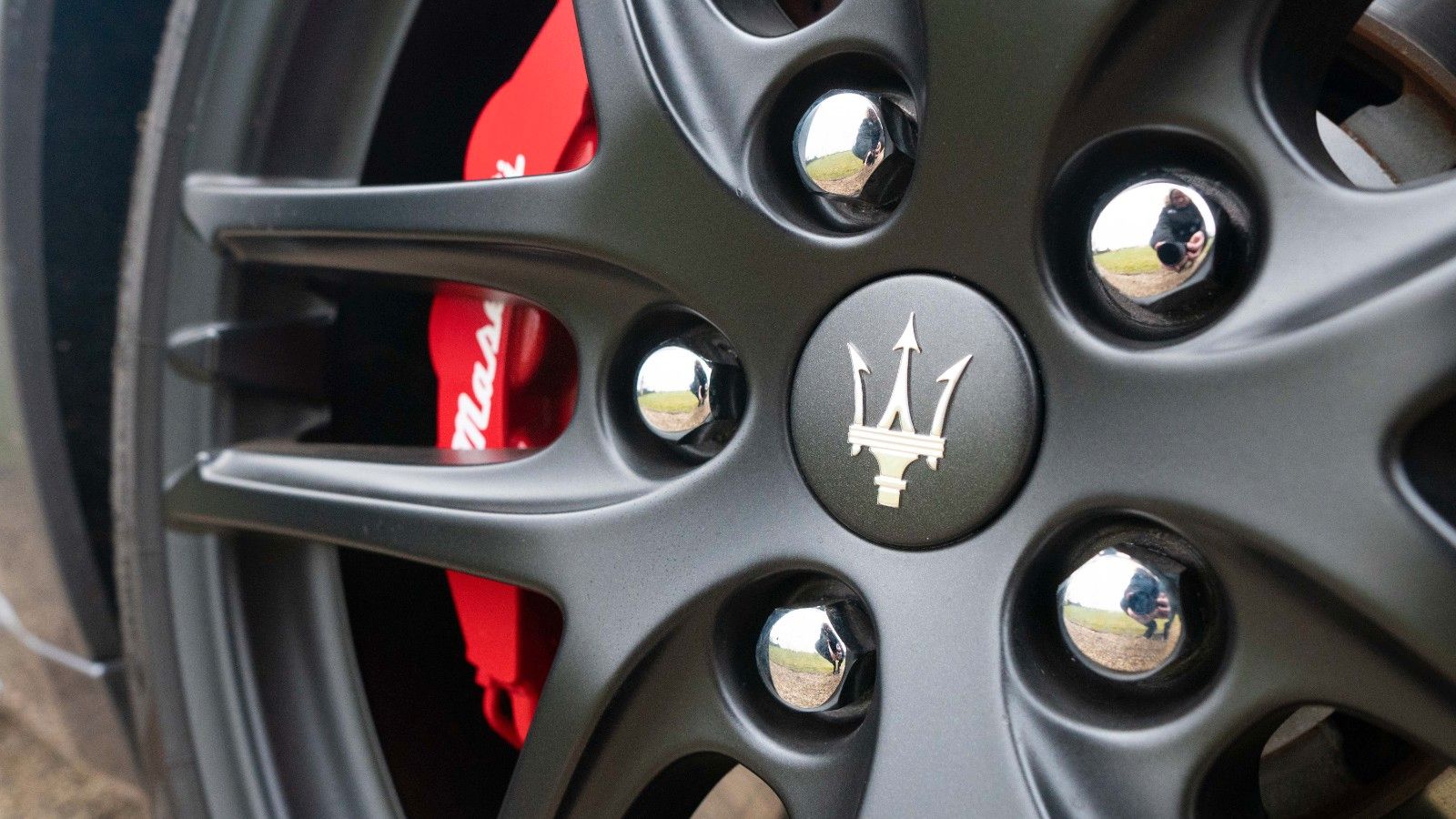 Fahrzeugabbildung Maserati GranCabrio 4.7 V8 Sport/Deutsch/SH lückenlos