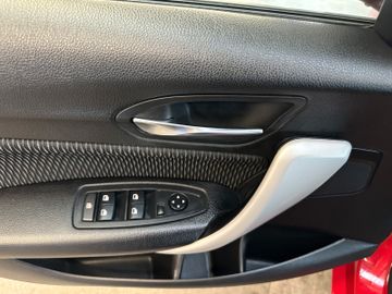 BMW Limousine 5-trg. 120 d *Navi*Sitzh*Xenon*