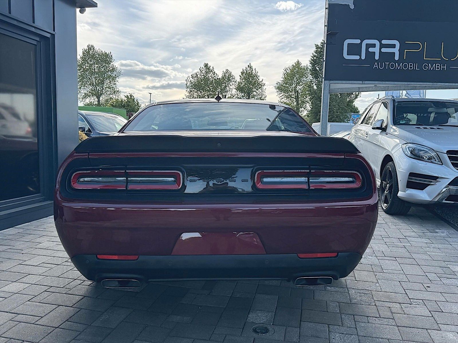 Fahrzeugabbildung Dodge Challenger 5.7 V8 R/T Performance SUPERTRACKPAK