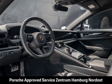 Porsche Panamera - 4