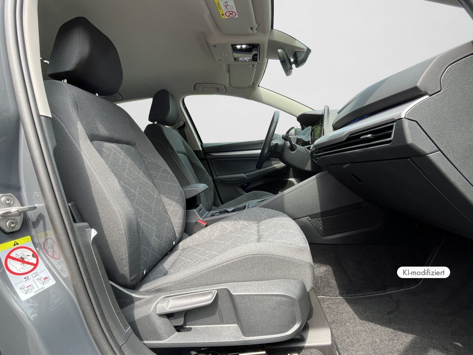 Volkswagen Golf VIII Life 1.5 eTSI DSG ACC SHZ APP LED foto 4
