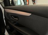 BMW Navi, PDC, AHK abnehmb., Sitzhzg. - BMW 218 Active Tourer von privat