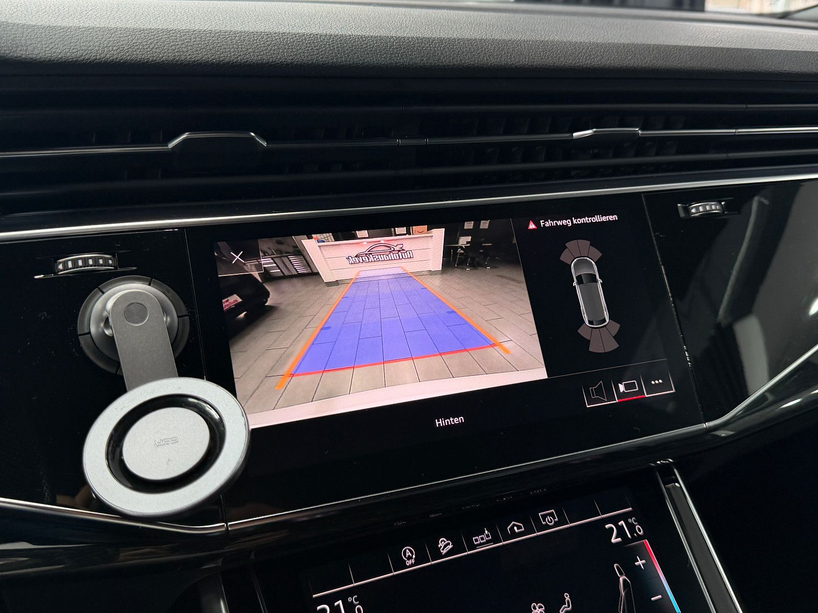 Fahrzeugabbildung Audi Q8 50 TDI quattro |MATRIX|AHK|LUFT