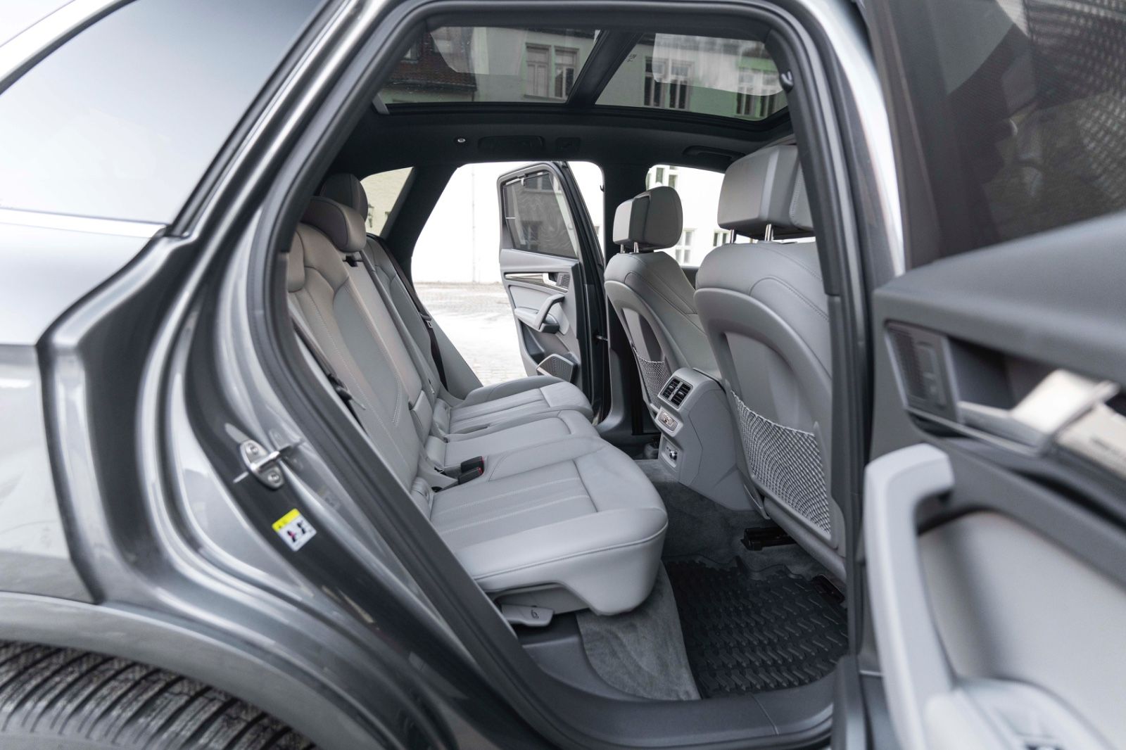 Fahrzeugabbildung Audi Q5 45TFSI S-LINE QUATTRO B&O PANO HUD ACC 360°