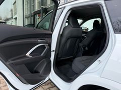 AUDI Q5 2.0 TDI quattro 150 kW/ 21"/ BUSINESS/ S LINE AUDI Q5 2.0 TDI quattro 150 kW/ 21"/ BUSINESS/ S LINE