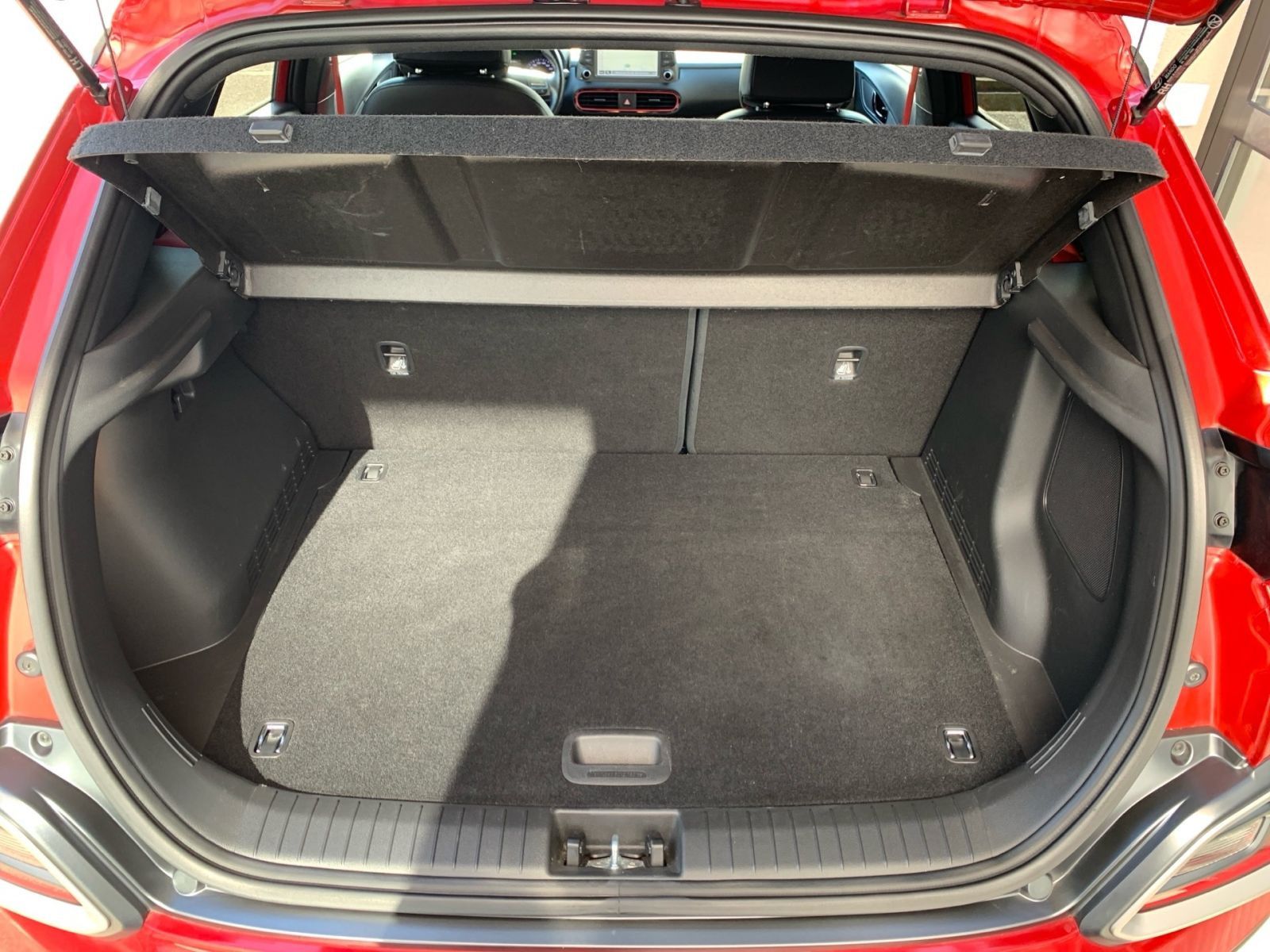 Fahrzeugabbildung Hyundai KONA 1.6 T-GDI Unique Navi LED
