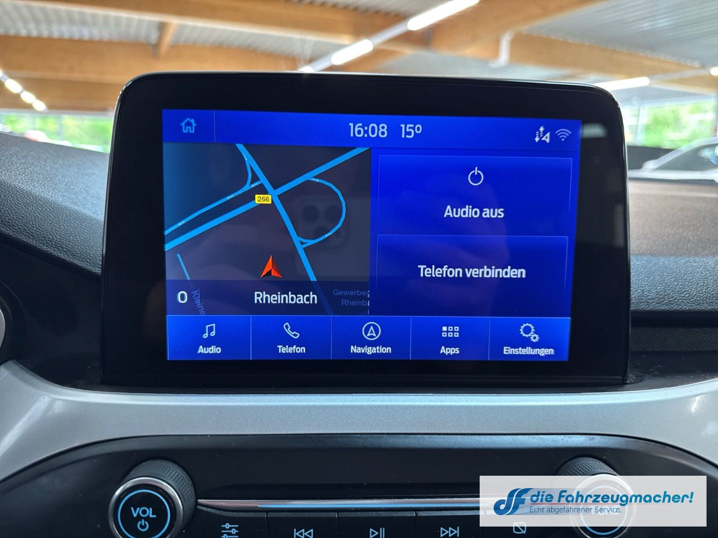 Fahrzeugabbildung Ford Focus Turnier Cool & Connect 1.0 EcoBoost EU6d-T