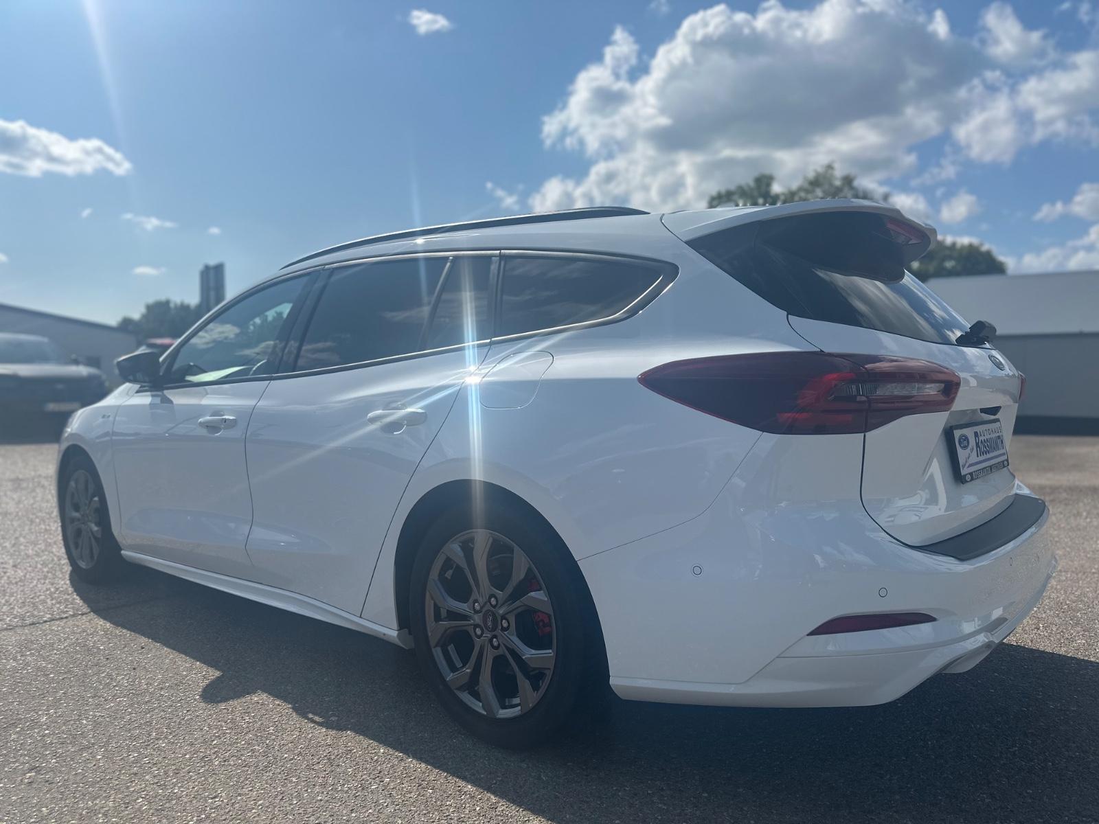 Ford Focus Tur. 1.0 Auto ST-Line MHEV *RFK/iACC/BLIS