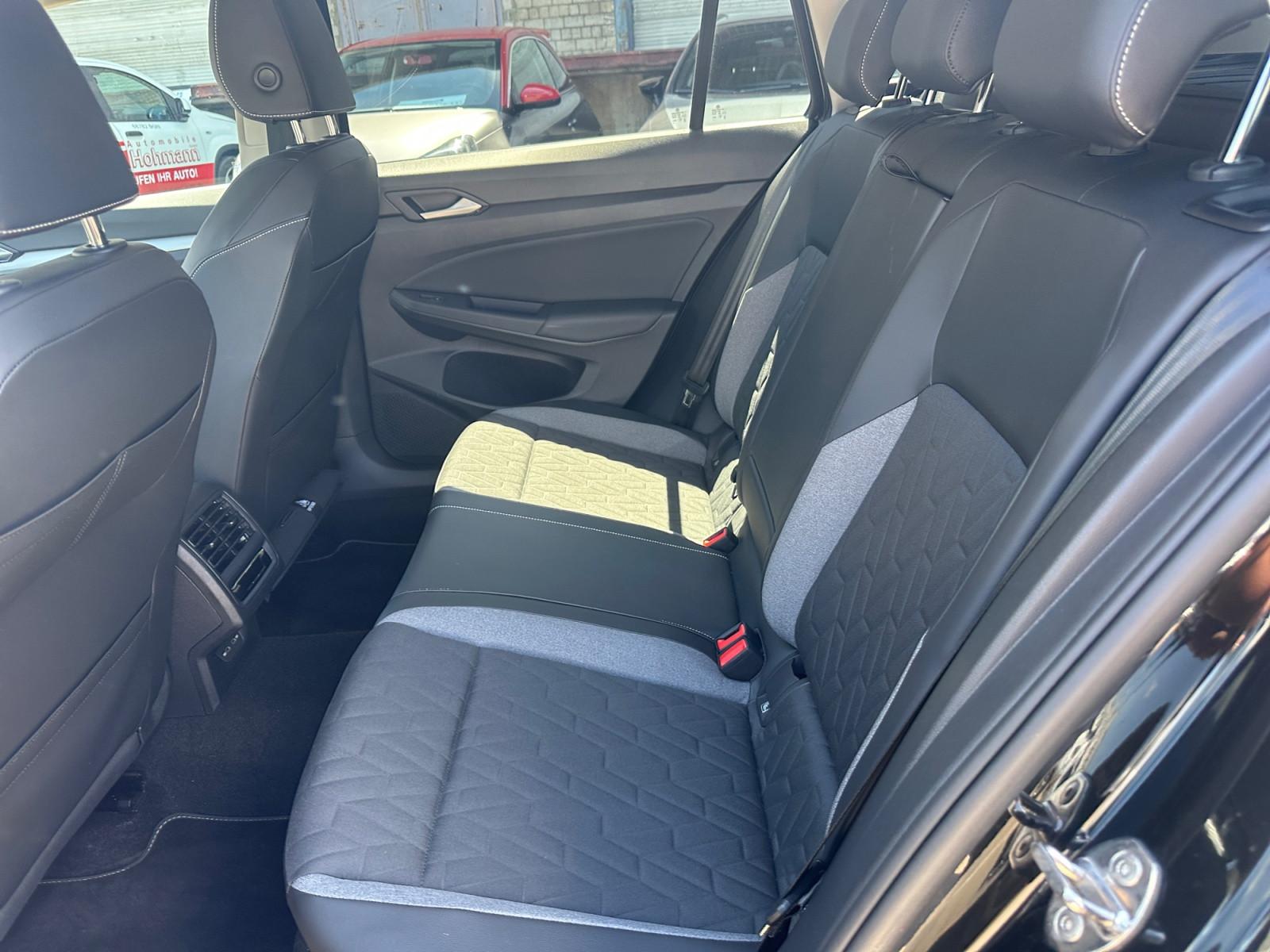 Volkswagen Golf VIII Variant 1.5 eTSI Goal CAM+VIRTUAL+ACC