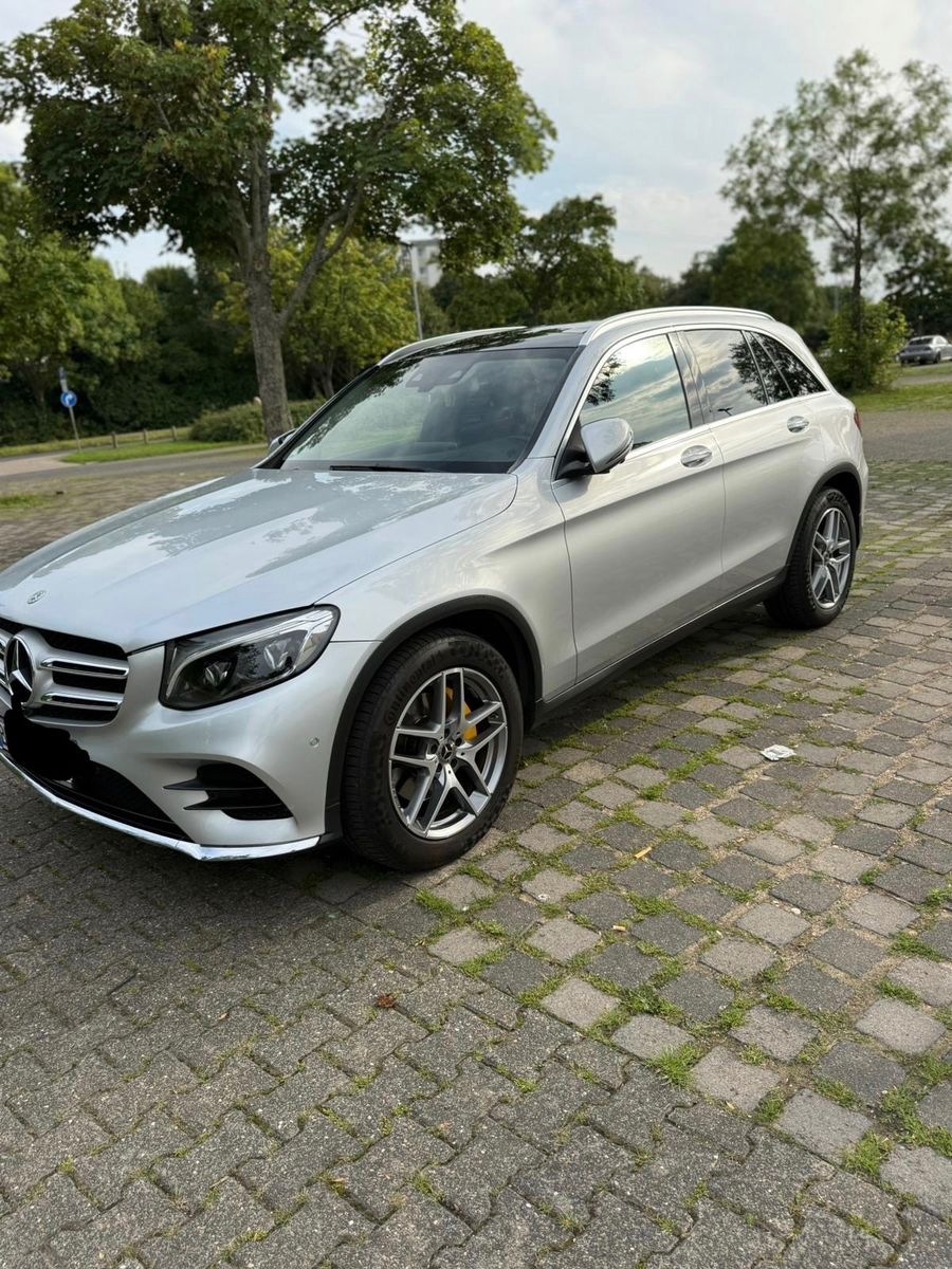 MERCEDES-BENZ GLC 250 d 4MATIC Autom. - AMG-LINE