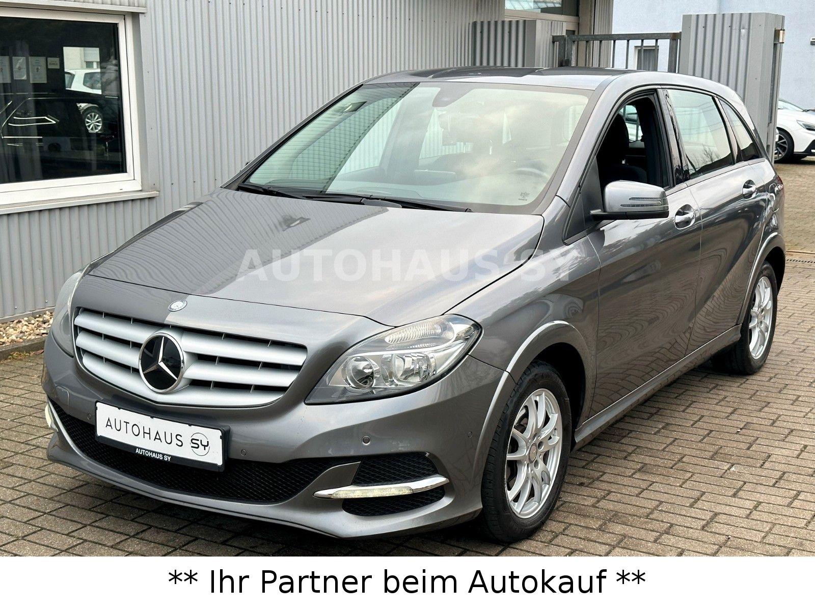 Mercedes-Benz B 200 c NGD Erdgas **NAVI-PDC-SCHECKHEFT-2.HND**