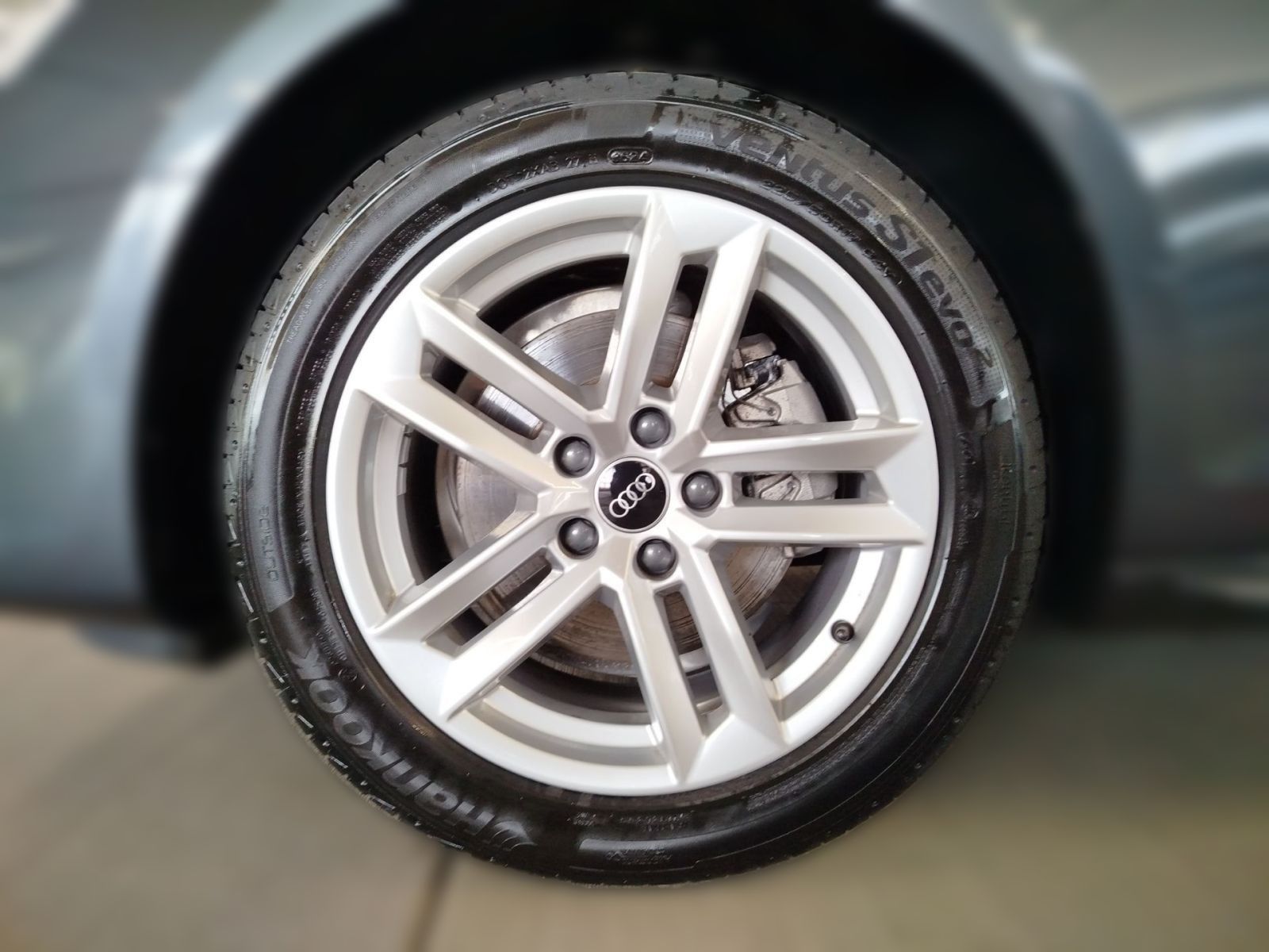 Audi A4 - Bild 4