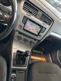 MYAUTOCENTER – Gebraucht- und Jahreswagen mit Werkstattservice in Pfaffenhofen Volkswagen Golf VII Variant Comfortline BlueMotion