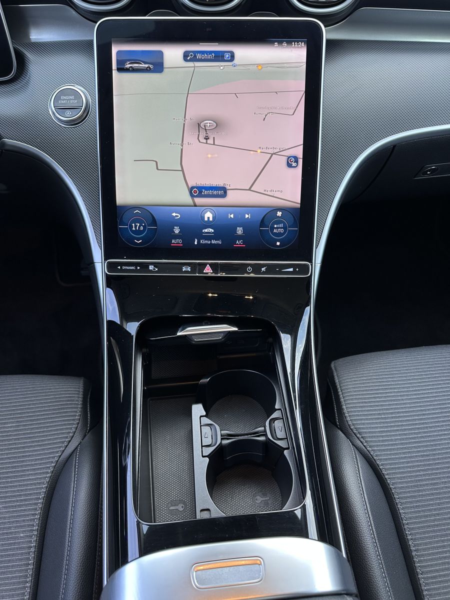 Fahrzeugabbildung Mercedes-Benz C 200d T Avantgarde NAV+LED+KAM+CARPLAY+VCOCK+PP