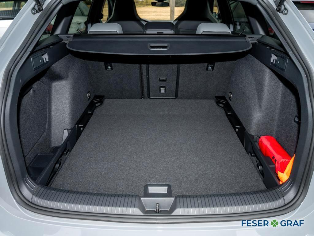 Volkswagen Golf VIII Variant, 1.5 eTSI DSG, R-Line IQ.Light, миниатюра 9