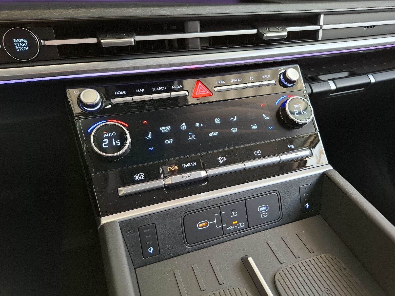 Hyundai SANTA FE - Bild 32