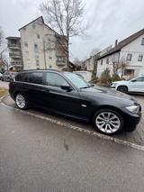 BMW 330d E91 - BMW 330: E91 330d