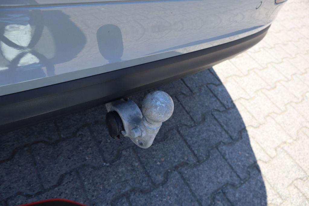 Volvo V60 B4 D Core NAVIGATION AHK R-CAM SHZG V+H, миниатюра 23