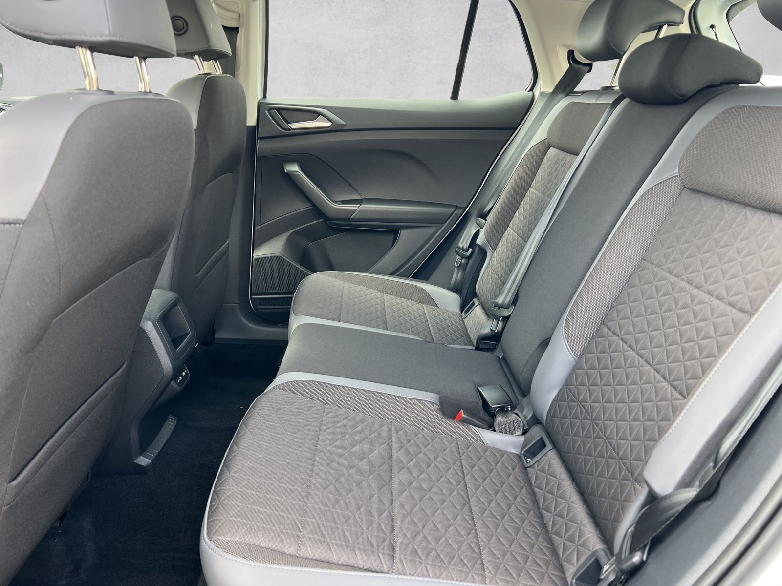 T-Cross Style 1.0 l TSI AHK*Navi*Kamera