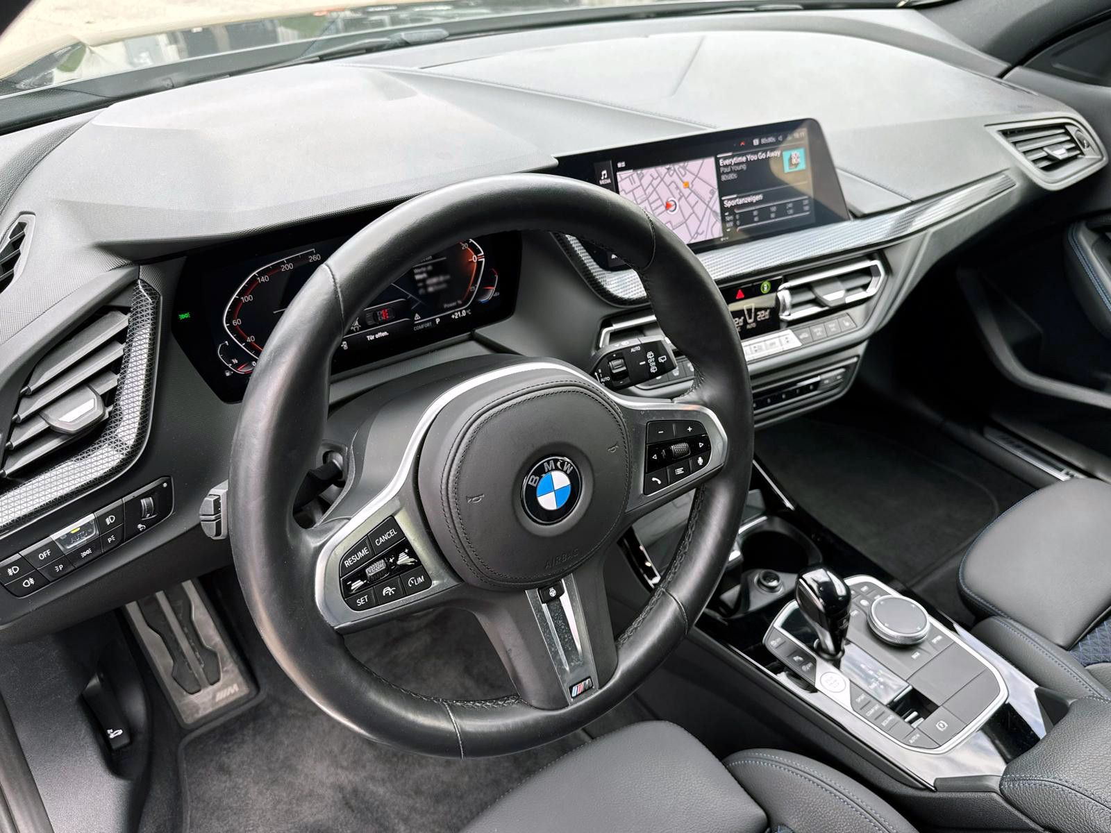 Fahrzeugabbildung BMW 120i M-Sport Steptr. ACC KAM SHZ NAV LED CarPlay