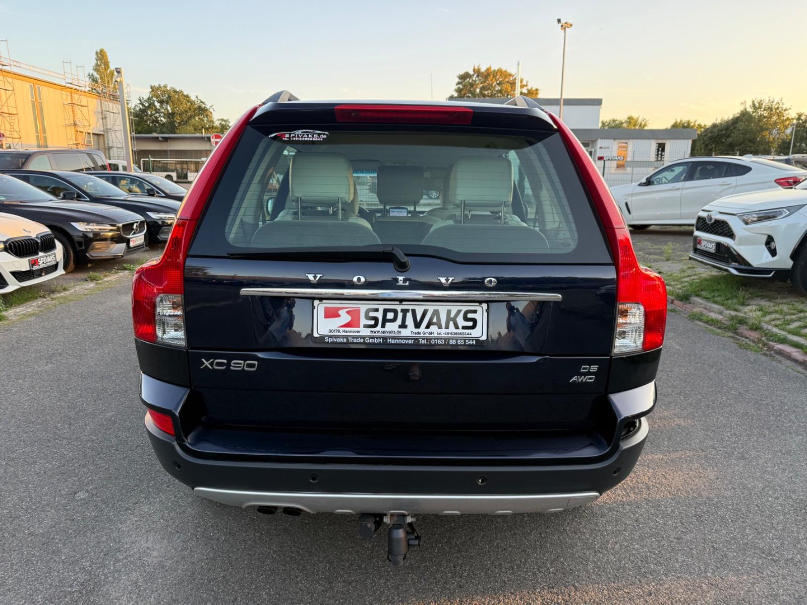 VOLVO XC90 - D5 185 CV - 7PL - CARNET ENTRETIEN