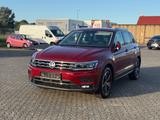 Volkswagen Tiguan Highline 4Motion Vollausstattung! - Volkswagen Tiguan in Rostock