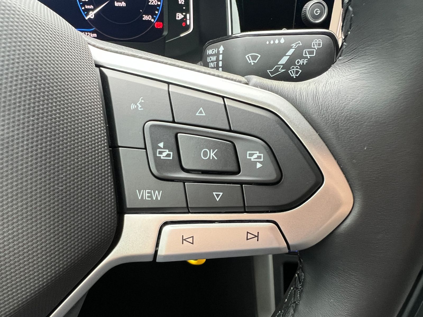 Fahrzeugabbildung Volkswagen Taigo Move 1,0 l TSI *AHK, IQ.Light, Navi, Kamer