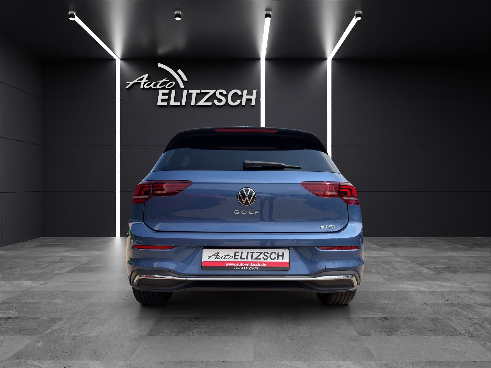Fahrzeugabbildung Volkswagen Golf VIII EDITION 50 Matrix Navi ACC AHK PANO HU