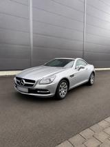 Mercedes-Benz SLK 200 TÜV28/Pano/Comand/PTS/7G/Leder/LED - Mercedes-Benz SLK 200 Gebrauchtwagen in Düsseldorf