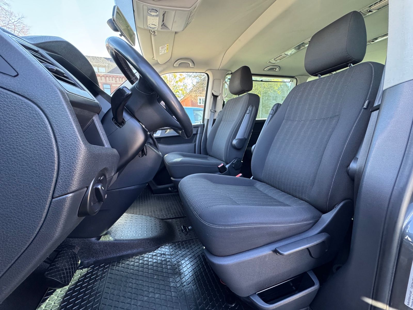 T6 Caravelle *LED*AT-Motor*Temp*Sitzheiz*8Sitze*