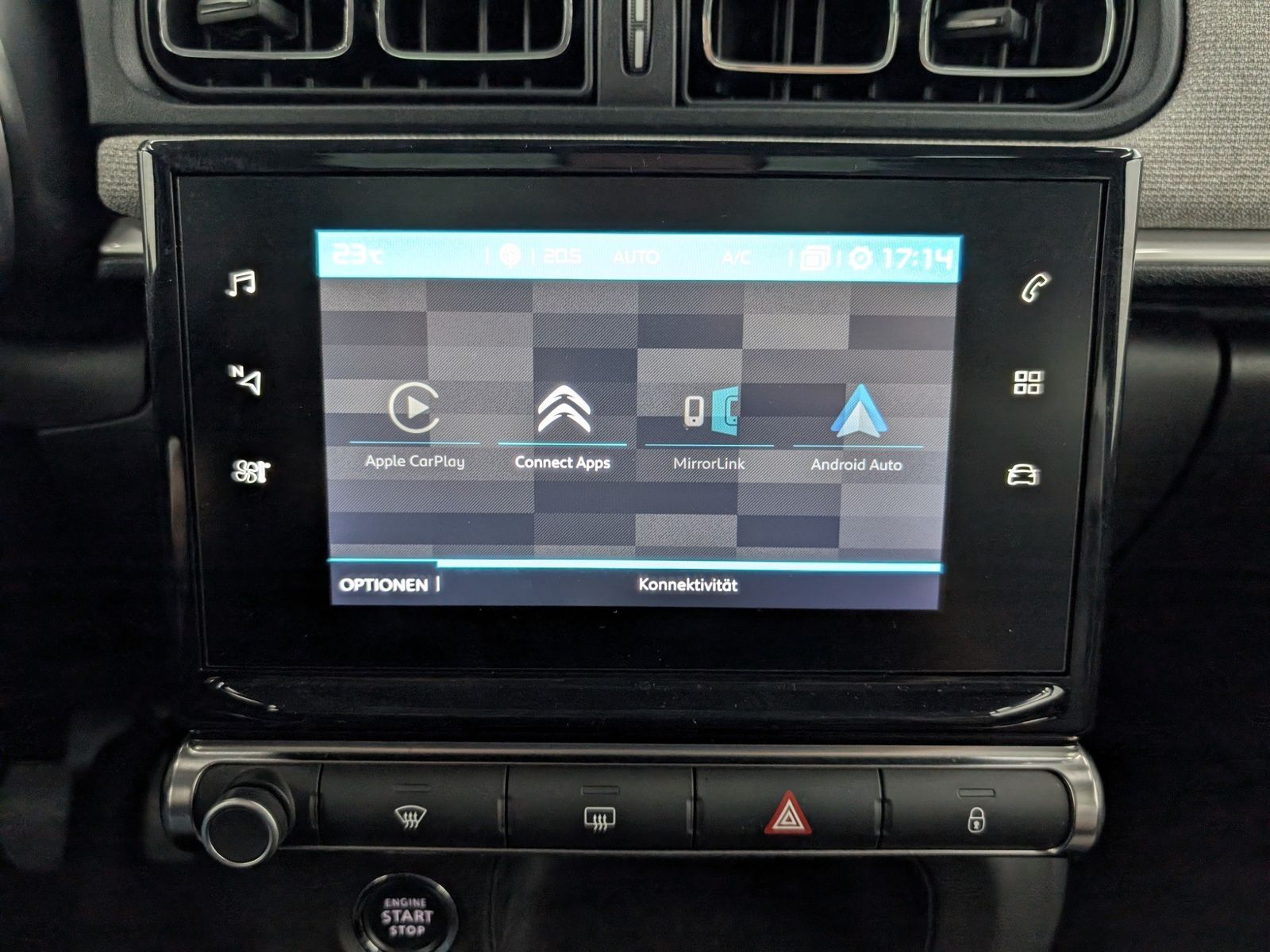 CITROEN C3  1.2 PureTech Shine Navi Pano NUR GEWERBE – Bild 24