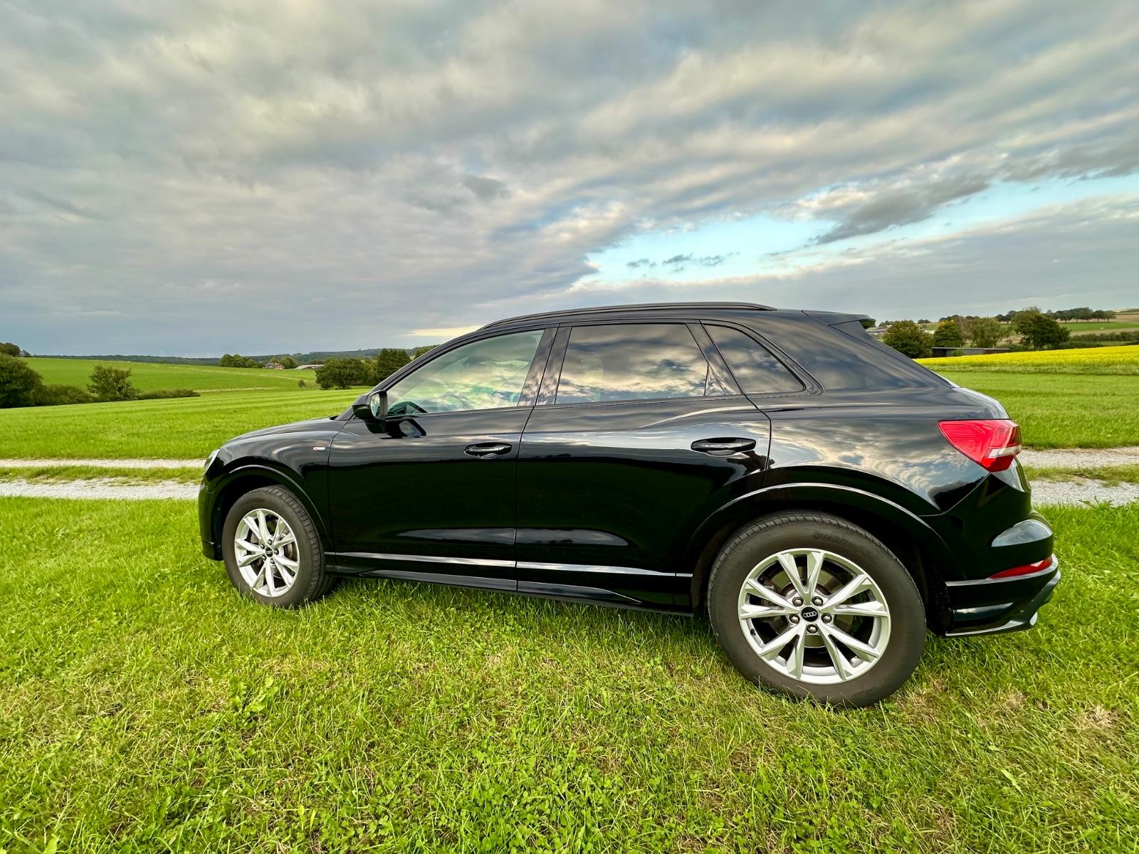 Audi Q3 40 TFSI quattro S tronic S line S line