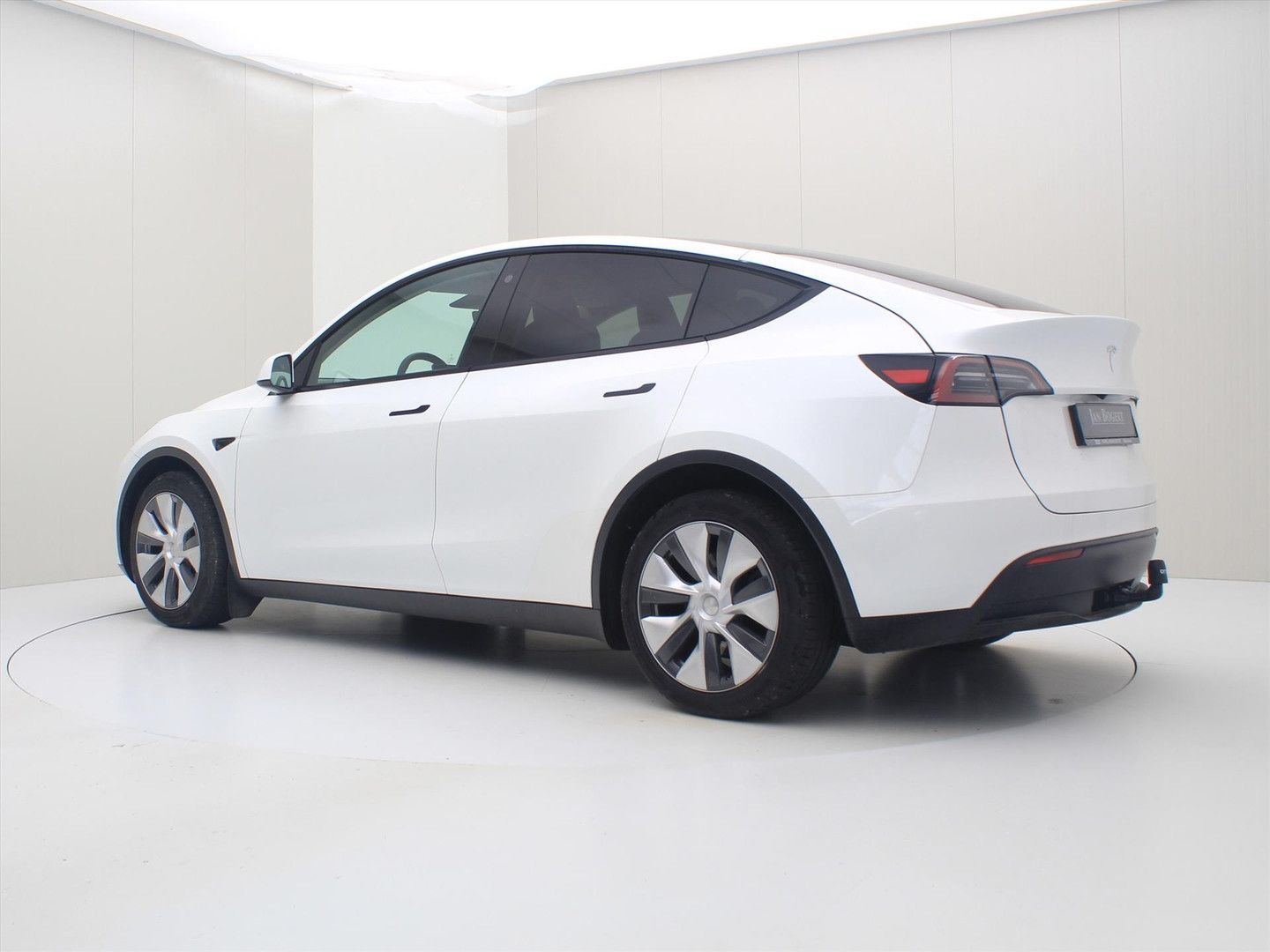 Tesla Model Y Long Range AWD 75kWh 351pk 95% SoH [ TRE imagem 3