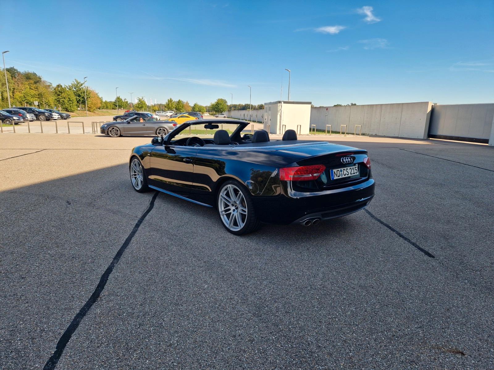 Audi A5 2.0 TDI (DPF) Cabriolet S-Line
