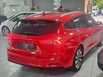 Ford Focus - 12