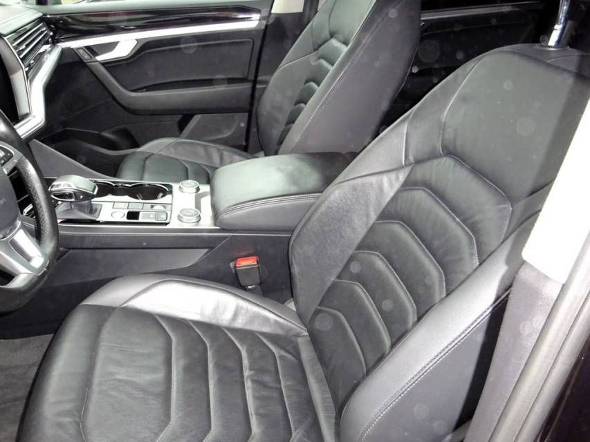 Fahrzeugabbildung Volkswagen Touareg 3.0 V6 TDI Elegance  4Motion