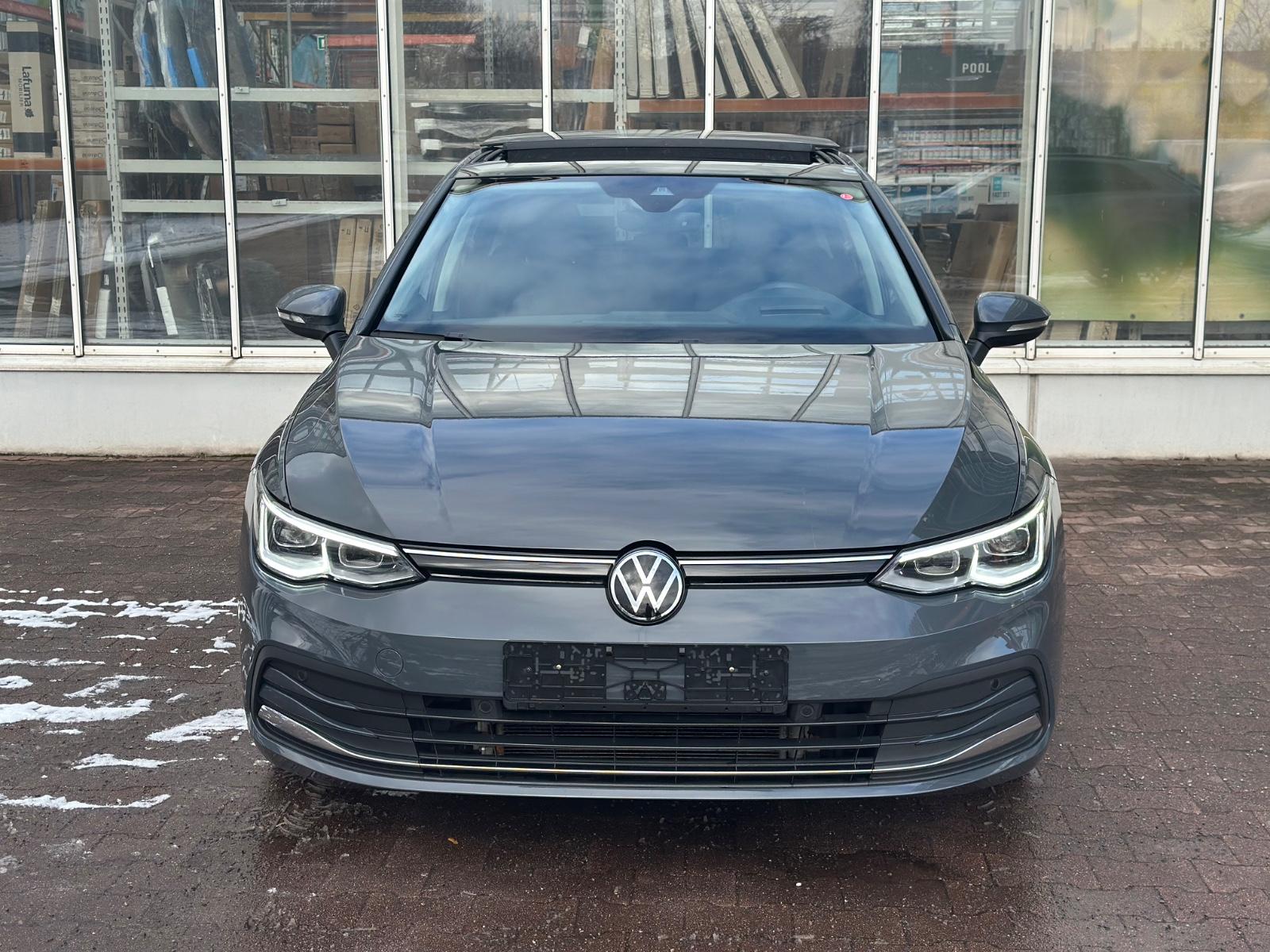 Volkswagen Golf VIII Lim. Move*Pano*Led*Virtual*Ahk*Hud*nav
