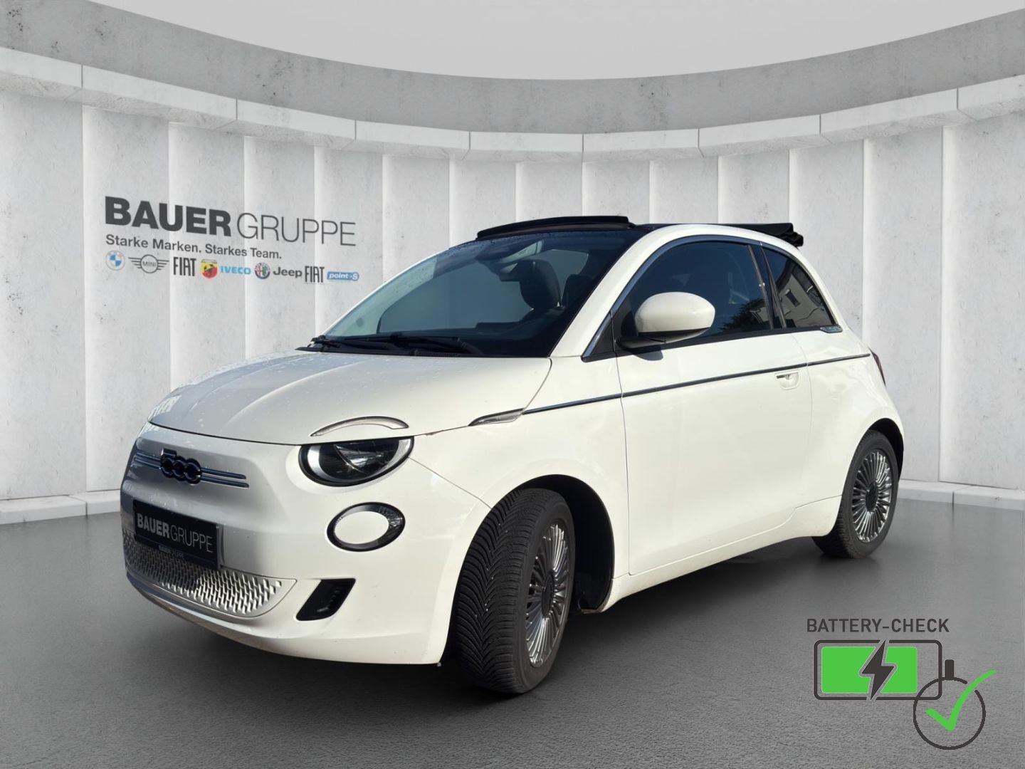 Fiat 500e Cabrio Basis Memory Sitze Apple CarPlay And