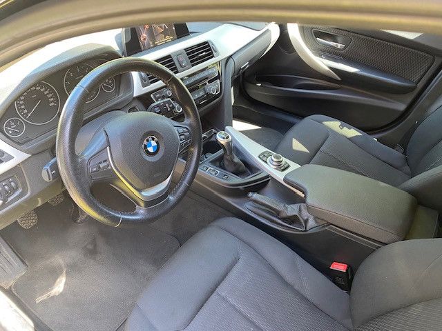 BMW 318d Touring -