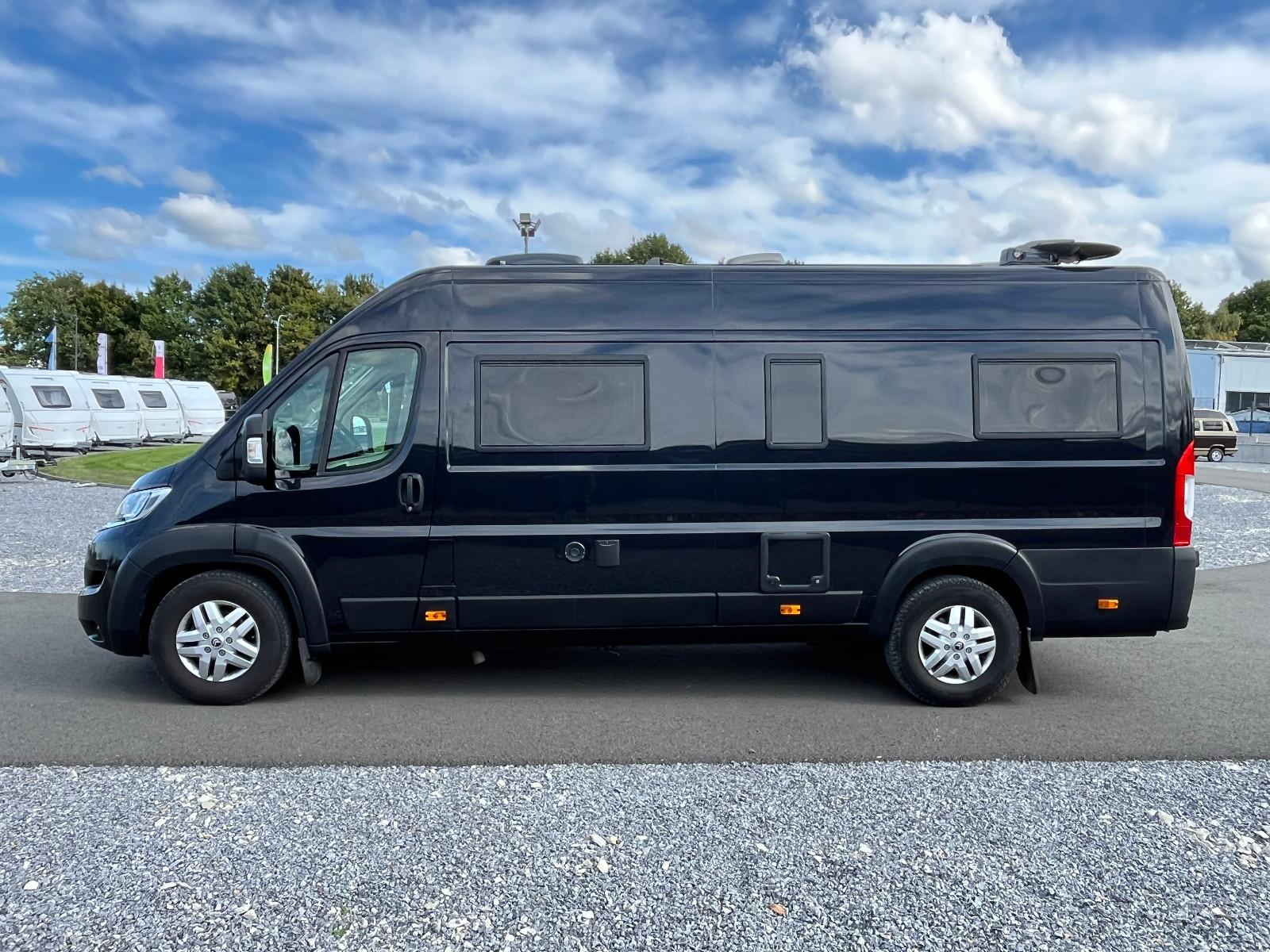 Clever Runner; 200Ah Lithium, SAT, Solar