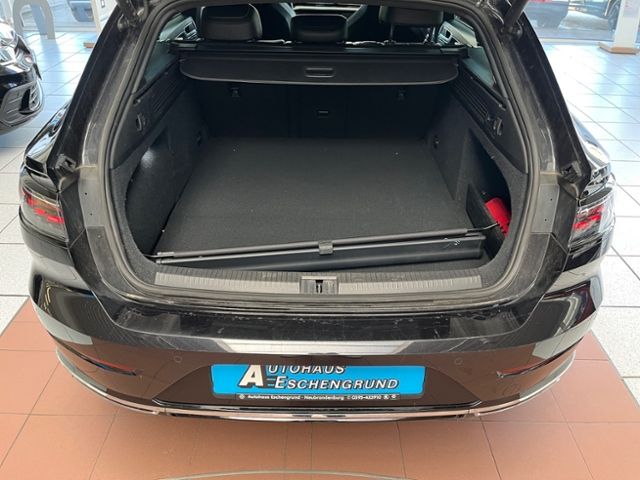 Fahrzeugabbildung Volkswagen Arteon Shooting Brake 1.4 eHybrid DSG R-LINE AHK