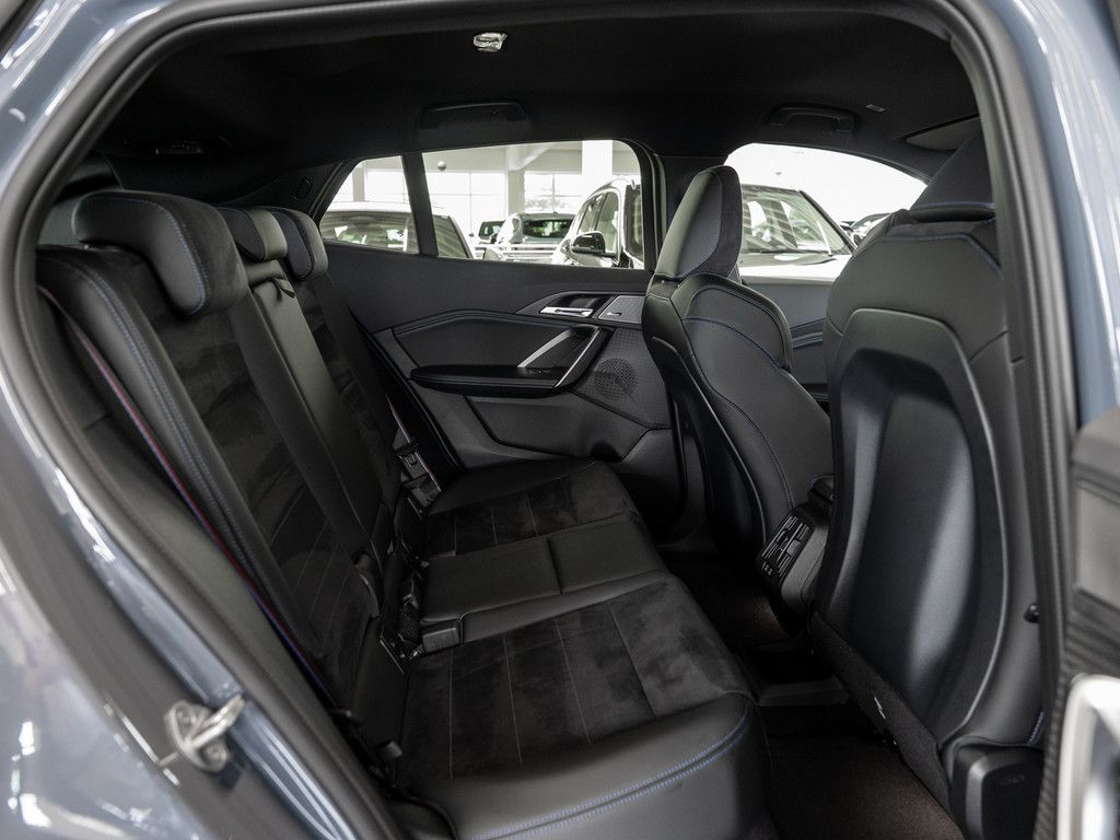 BMW iX2 - Bild 9