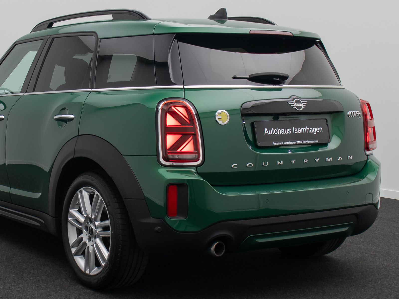 Fahrzeugabbildung MINI Countryman SE (Cooper) ALL4 HUD Kamera H/K Voll