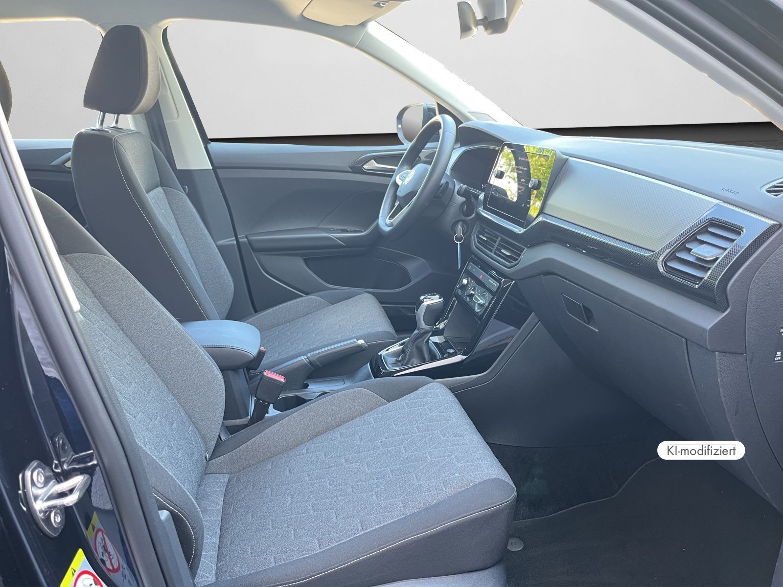 Volkswagen T-Cross 1.0 TSI DSG RFK SHZ APP TRAVELASSIS foto 4